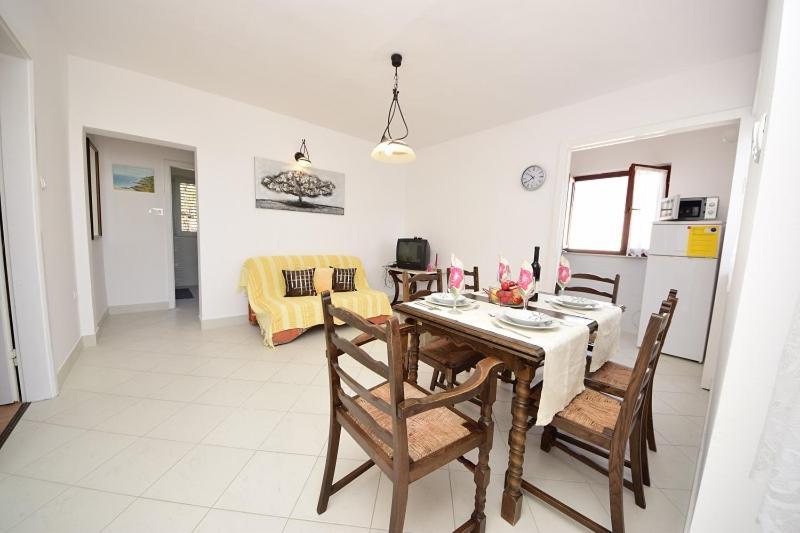 Zora Apartment Seget Vranjica Bagian luar foto